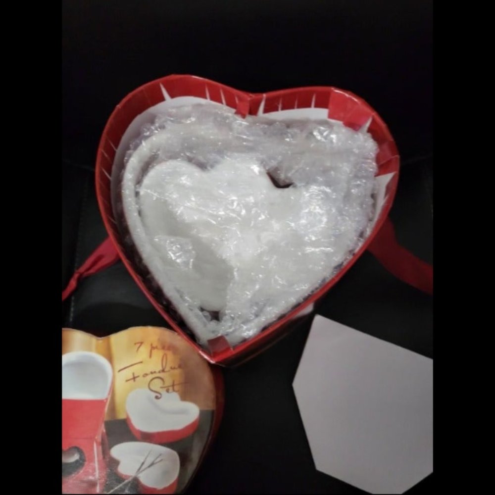 Fondue Set - Picture 2 of 4
